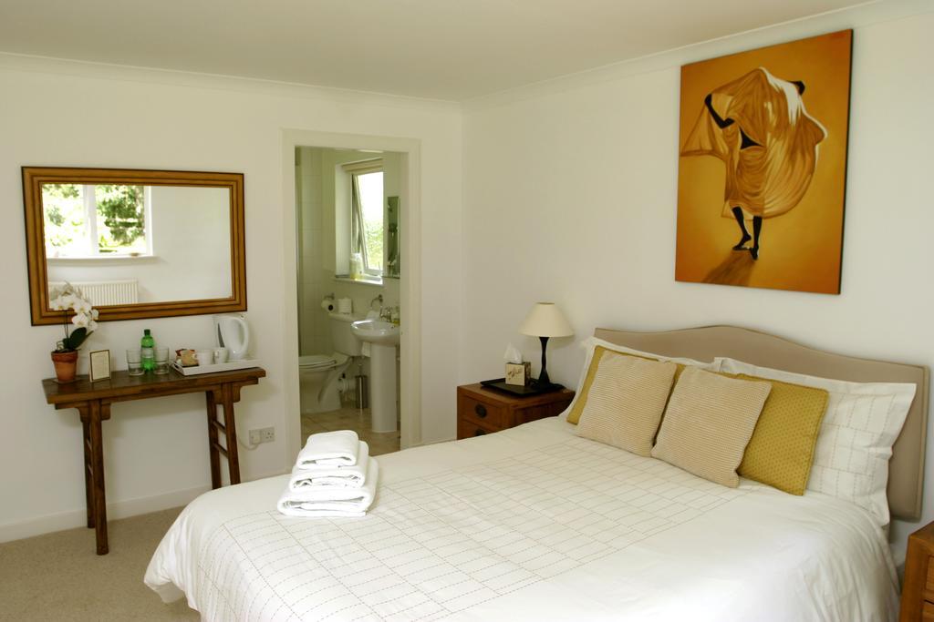 Kennels Cottage Stirling Room photo